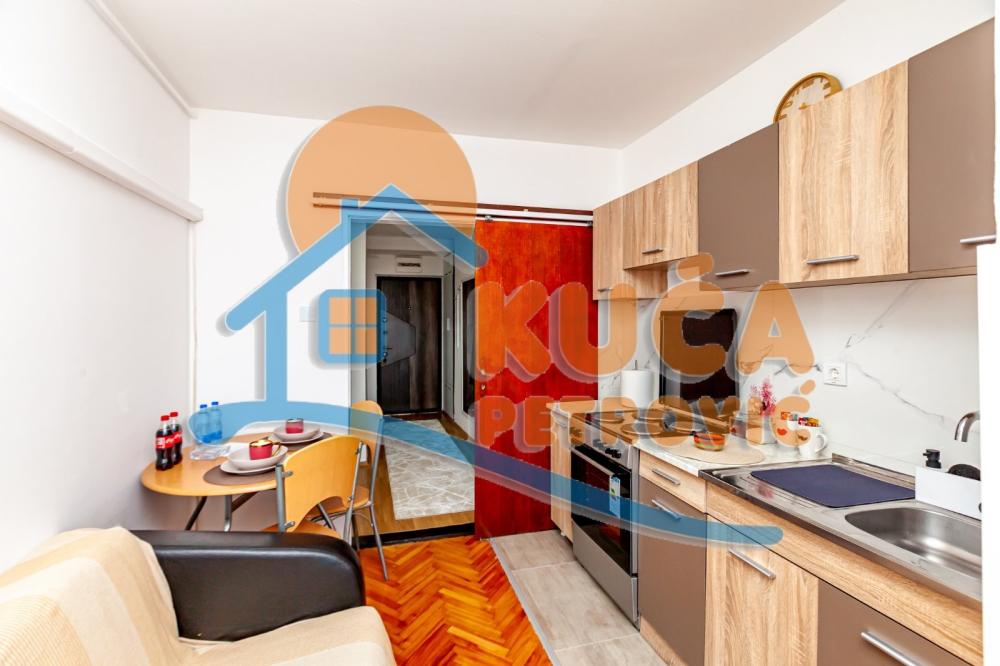 Slika 8 - Generala Milojka Lešjanina, Dvosoban stan na prodaju, 54m2, 118.500€