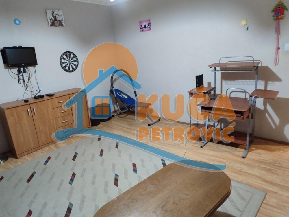 Slika 3 - Božidarčeva, Trosoban stan na prodaju, 56m2, 95.000€