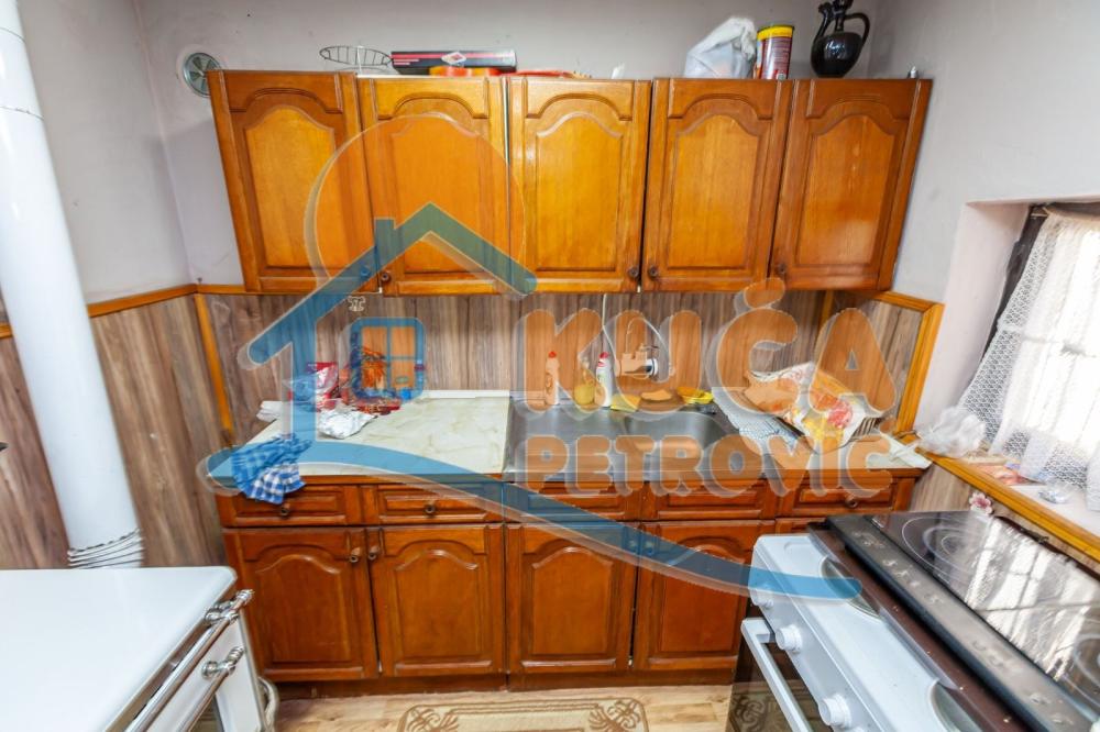 Slika 9 - Berbatovo,  Kuća na prodaju, 65m2, 30.000€