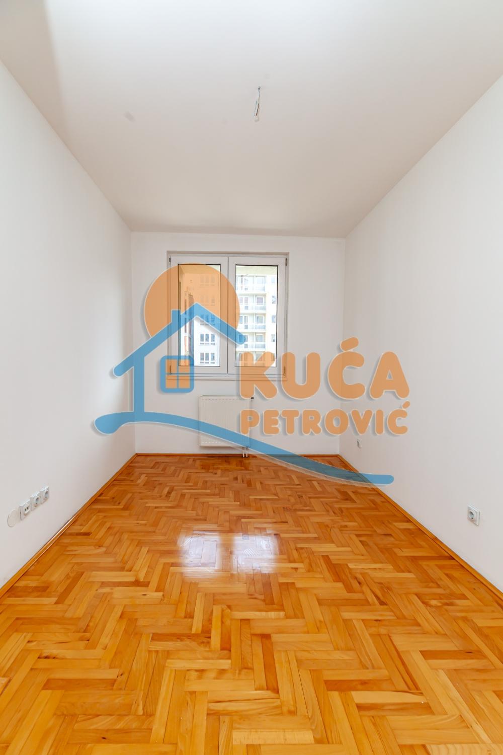 Slika 3 - Bulevar Nemanjića, Dvosoban stan na prodaju, 59m2, 118.000€