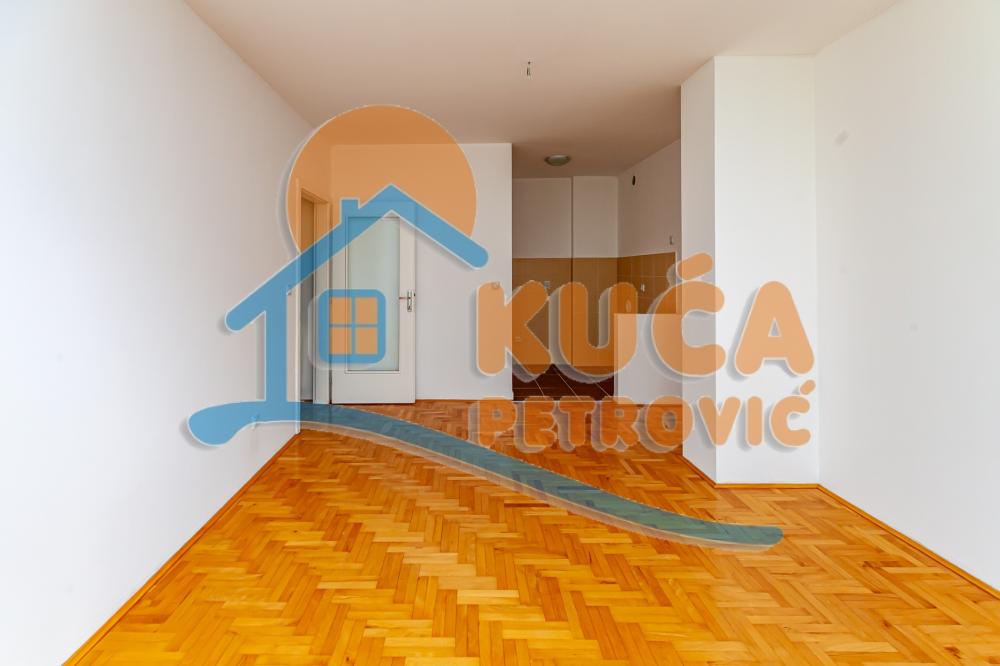 Slika 1 - Bulevar Nemanjića, Jednoiposoban stan na prodaju, 38m2, 91.200€