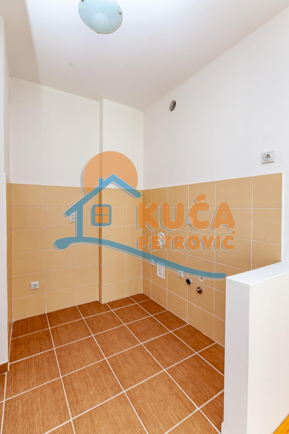 Slika 2 - Bulevar Nemanjića, Jednoiposoban stan na prodaju, 38m2, 91.200€