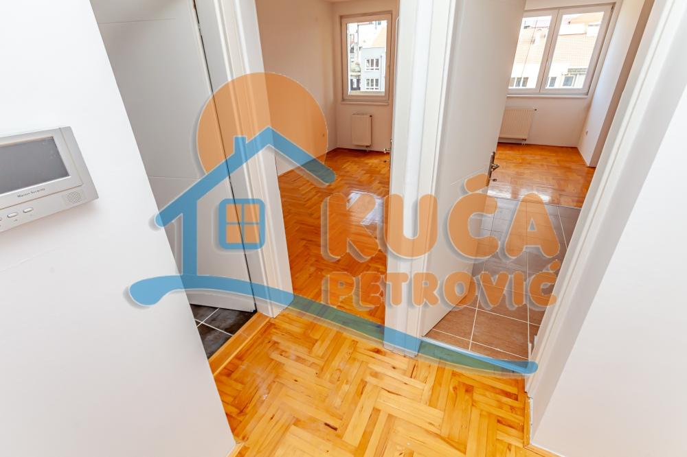 Slika 4 - Bulevar Nemanjića, Jednosoban stan na prodaju, 36m2, 84.600€