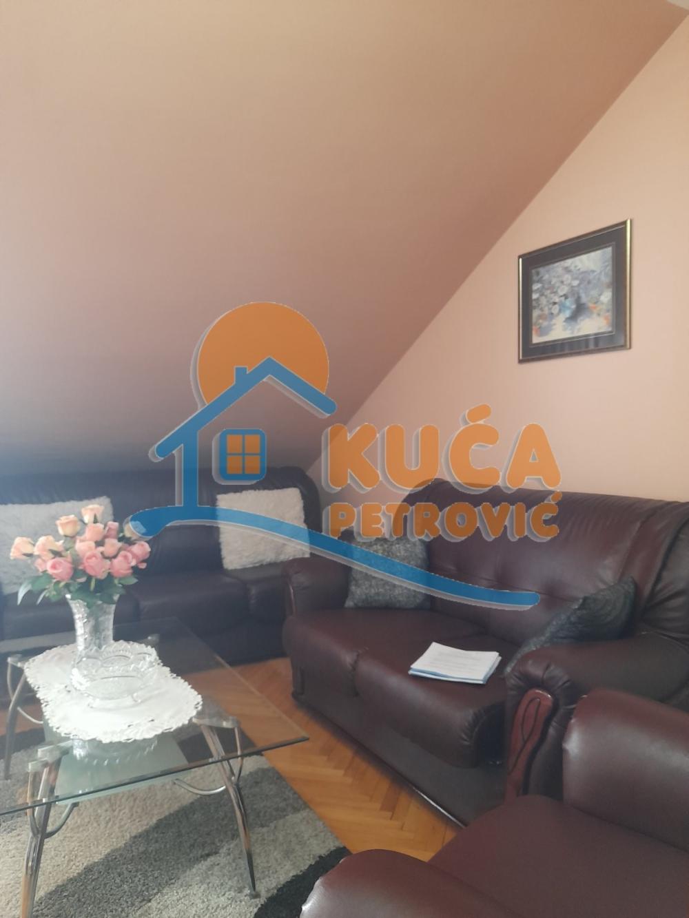 Slika 1 - Milovana Jovanovića, Dvoiposoban stan na prodaju, 55m2, 90.730€