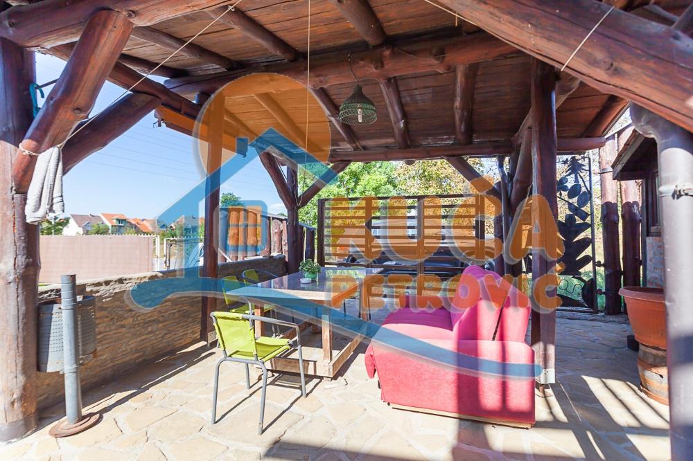 Slika 7 - Vojvode Putnika,  Kuća na prodaju, 267m2, 269.000€