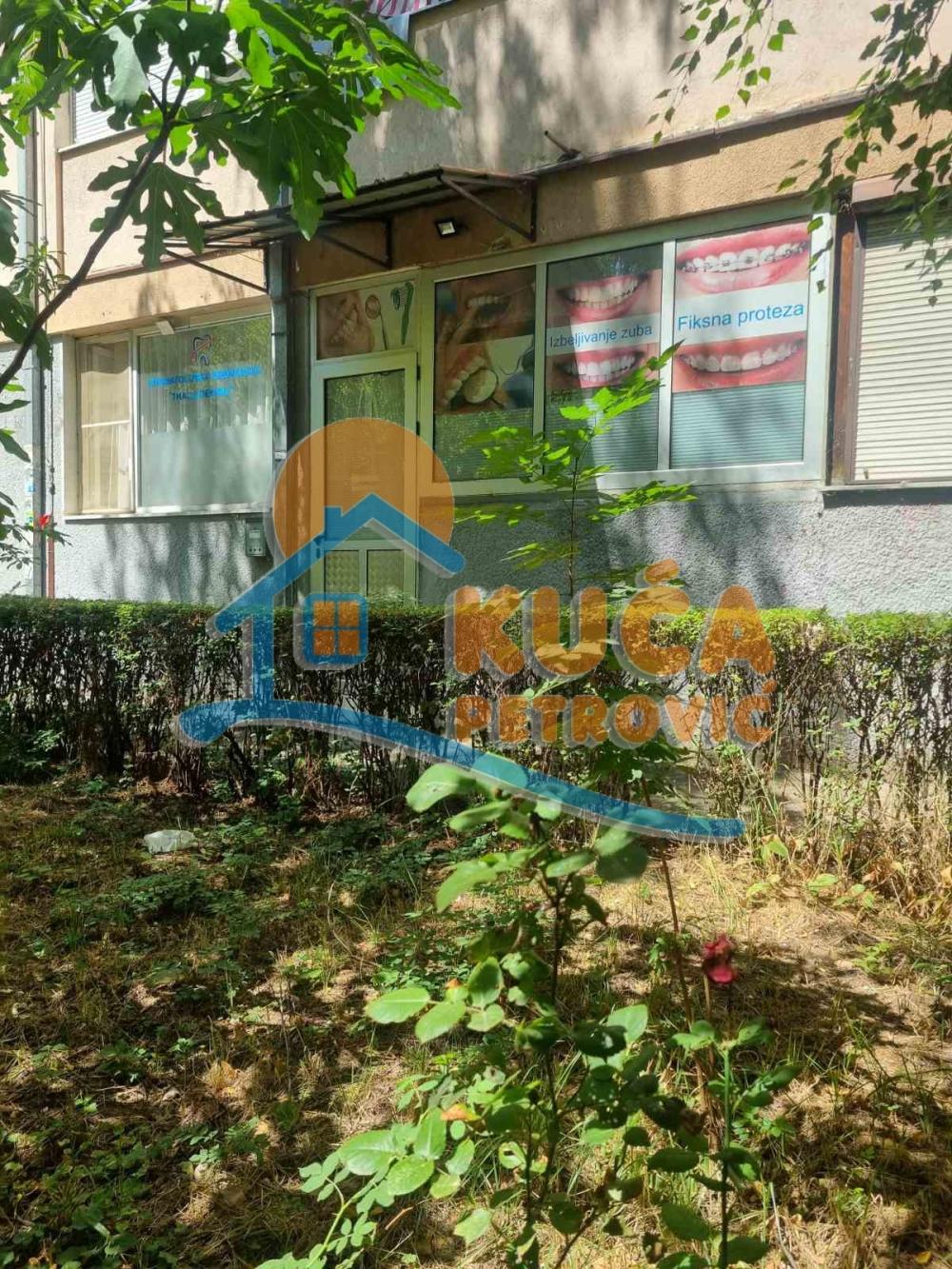 Slika 11 - Velikotrnavska,  Lokal za izdavanje, 44m2, 300€