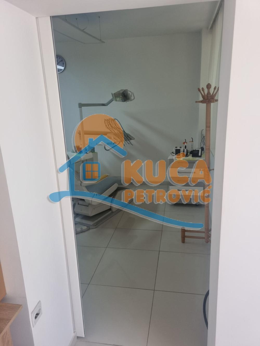 Slika 3 - Velikotrnavska,  Lokal za izdavanje, 44m2, 300€