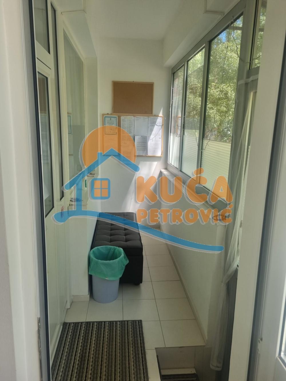 Slika 8 - Velikotrnavska,  Lokal za izdavanje, 44m2, 300€
