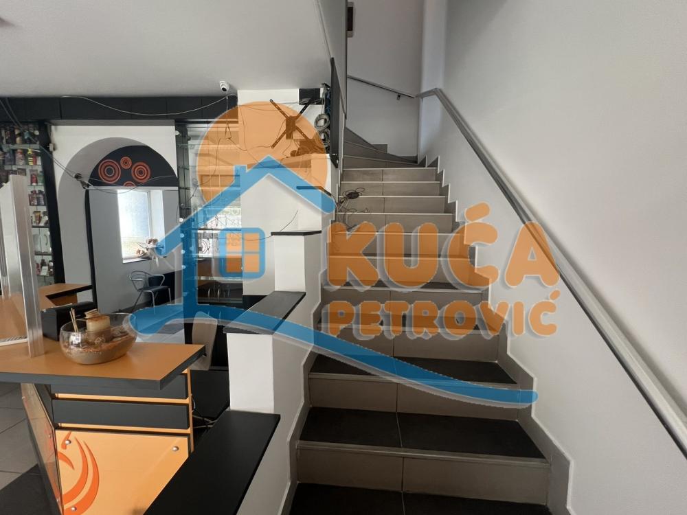 Slika 4 - Vožda Karađorđa,  Lokal za izdavanje, 88m2, 950€