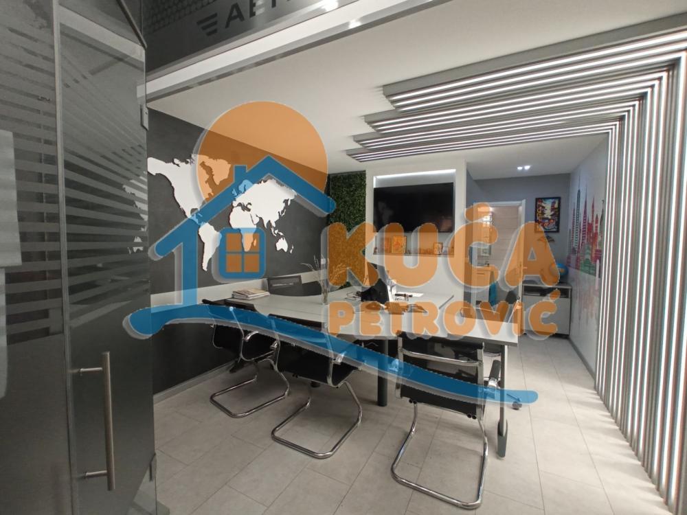 Slika 3 - Obrenovićeva,  Lokal za izdavanje, 23m2, 450€