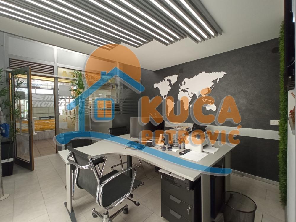 Slika 4 - Obrenovićeva,  Lokal za izdavanje, 23m2, 450€