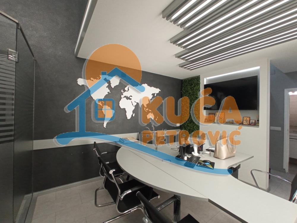 Slika 6 - Obrenovićeva,  Lokal za izdavanje, 23m2, 450€