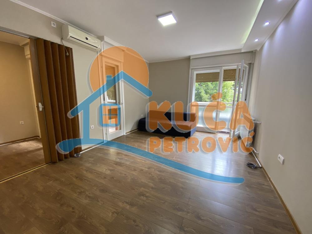 Slika 1 - Prijezdina,  Lokal za izdavanje, 55m2, 400€