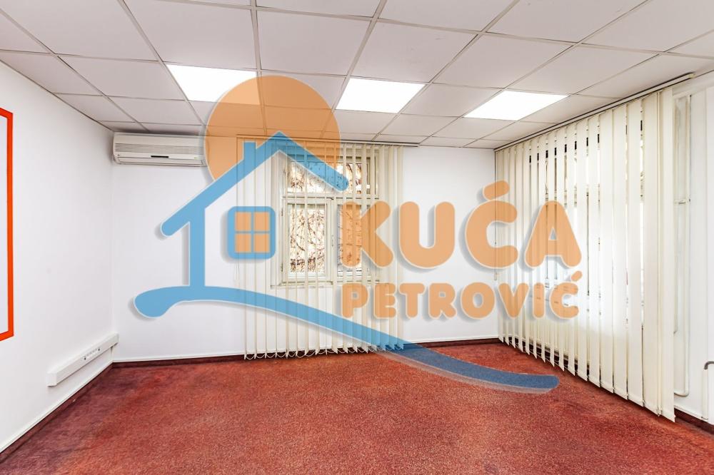 Slika 9 - Nikole Pašića,  Lokal na prodaju, 400m2, 2.000.000€