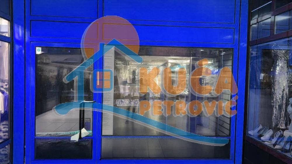 Slika 1 - Obrenovićeva,  Lokal na prodaju, 9m2, 42.000€