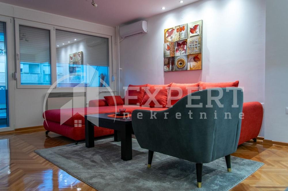 Slika 1 - Vojvode Tankosića, Dvoiposoban stan za izdavanje, 66m2, 400€