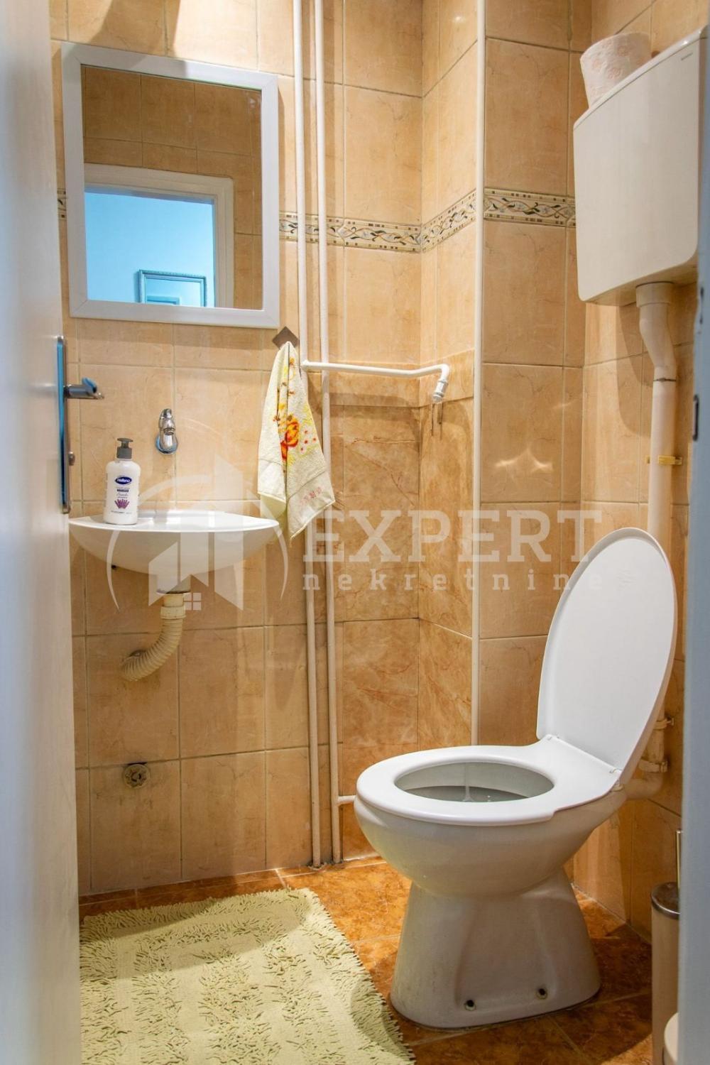 Slika 10 - Vojvode Tankosića, Dvoiposoban stan za izdavanje, 66m2, 400€