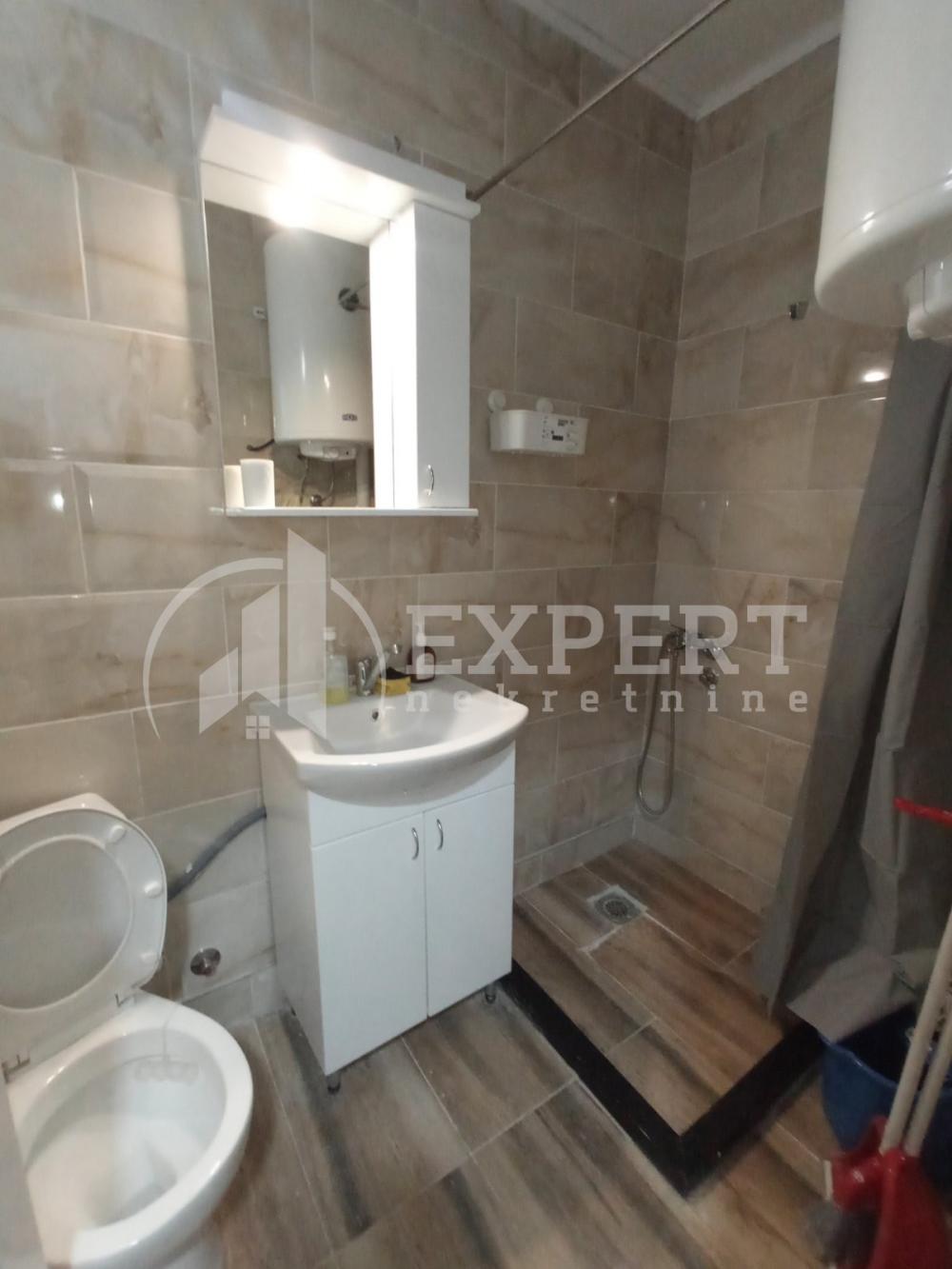 Slika 7 - Bulevar dr Zorana, Dvosoban stan za izdavanje, 42m2, 350€