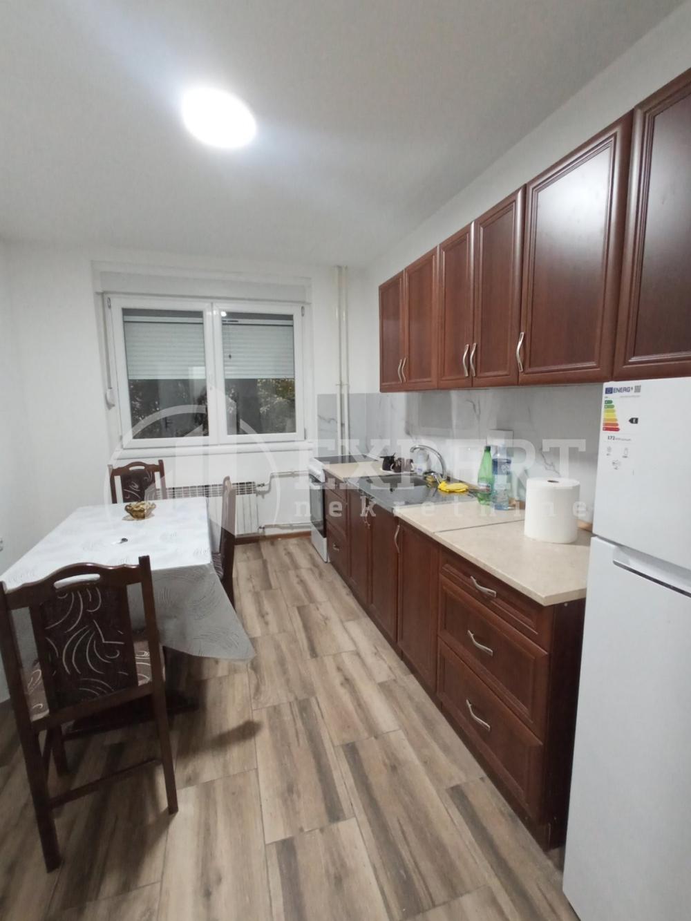 Slika 3 - Bulevar dr Zorana, Dvosoban stan za izdavanje, 42m2, 350€