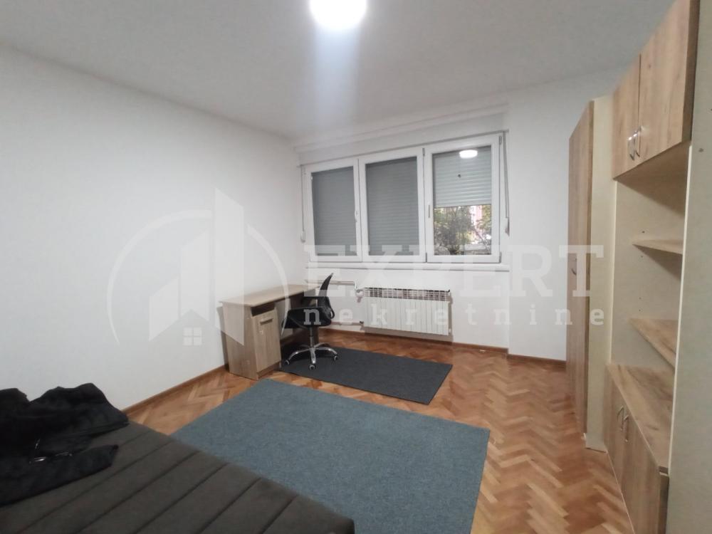 Slika 5 - Bulevar dr Zorana, Dvosoban stan za izdavanje, 42m2, 350€
