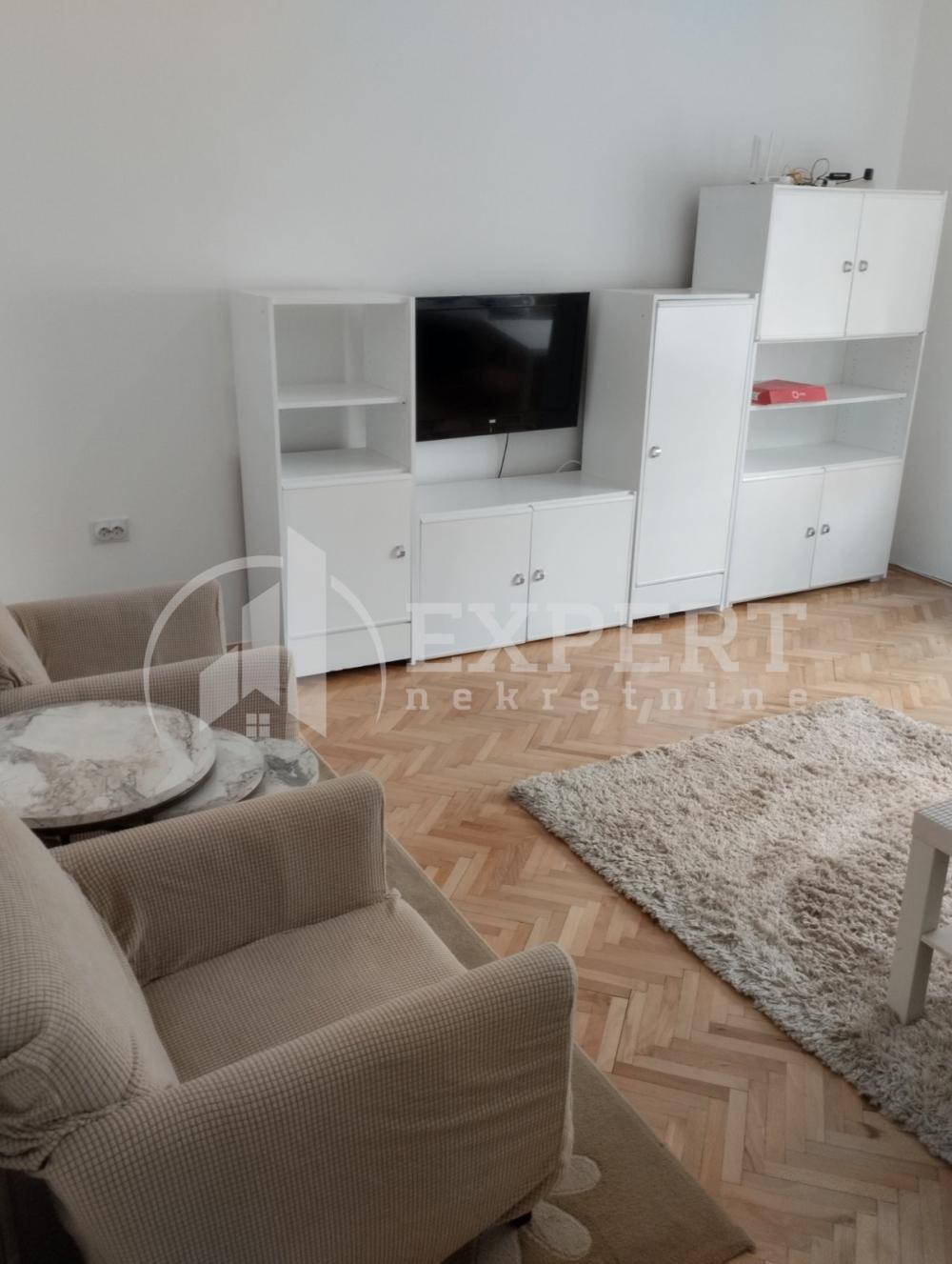 Slika 1 - Živorada Kostića Moravca, Dvosoban stan za izdavanje, 65m2, 280€