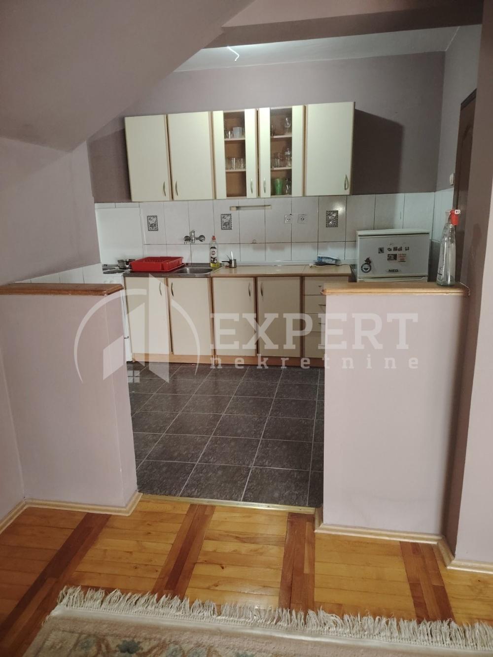 Slika 2 - Dragiše Cvetkovića, Četvorosoban stan za izdavanje, 150m2, 500€