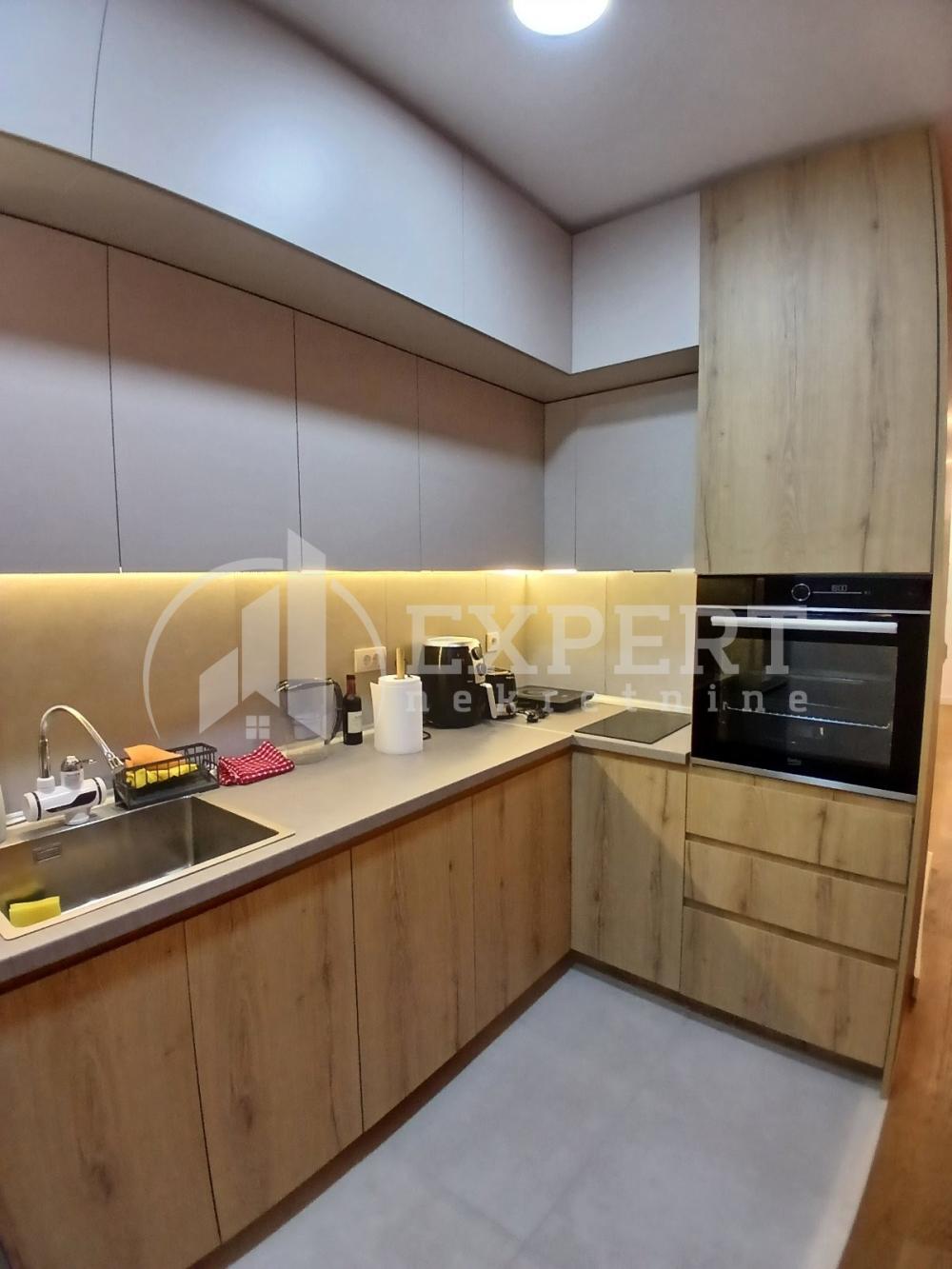 Slika 5 - Blagoja Parovića, Dvoiposoban stan za izdavanje, 76m2, 750€