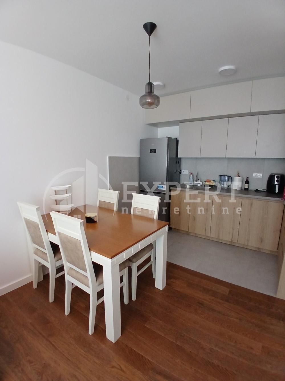 Slika 4 - Blagoja Parovića, Dvoiposoban stan za izdavanje, 76m2, 750€