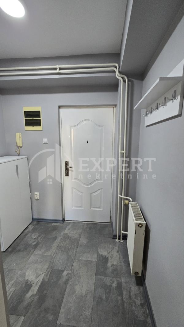 Slika 9 - 9. brigade, Jednoiposoban stan za izdavanje, 42m2, 380€