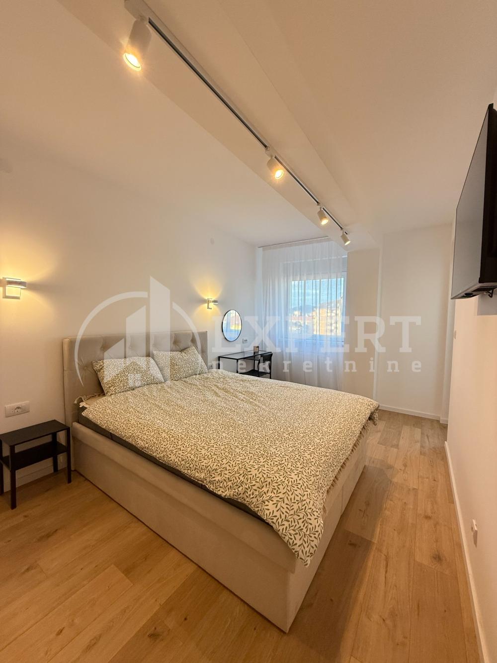 Slika 8 - Cara Dušana, Jednoiposoban stan za izdavanje, 52m2, 550€