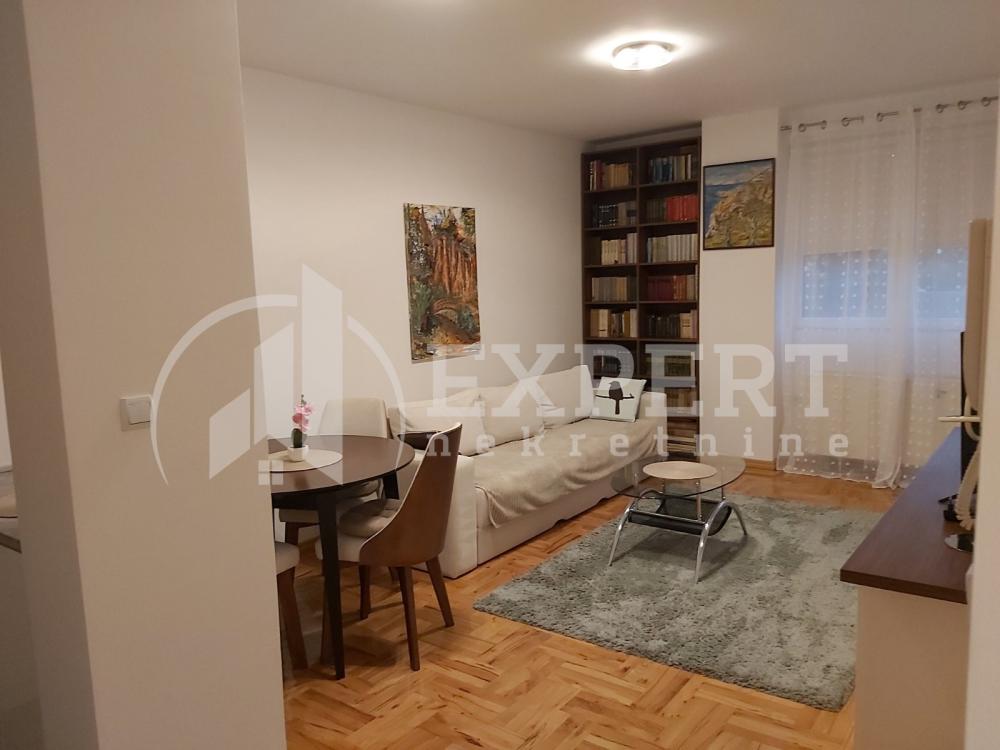 Slika 1 - Vojvode Tankosića, Jednoiposoban stan za izdavanje, 44m2, 450€