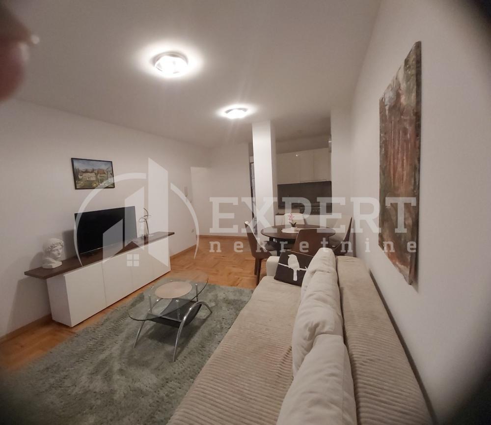 Glavna slika -Vojvode Tankosića, Jednoiposoban stan za izdavanje, 44m2, 450€