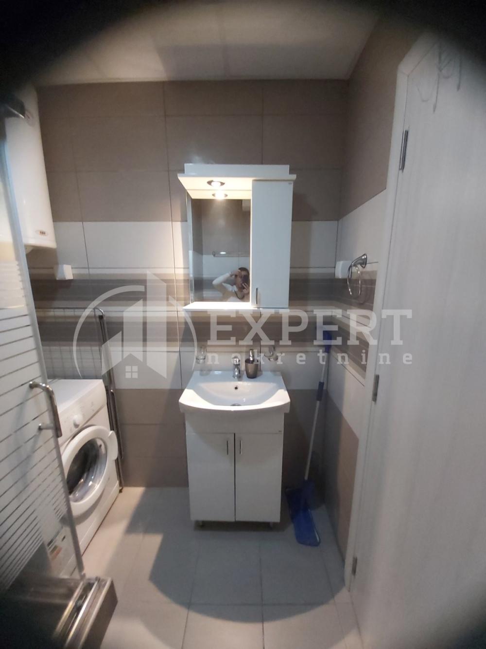 Slika 11 - Vojvode Tankosića, Jednoiposoban stan za izdavanje, 44m2, 450€