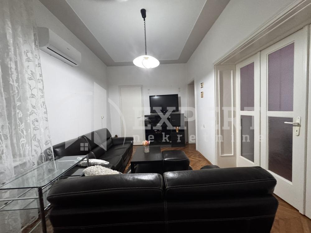 Glavna slika -Nikole Pašića, Dvoiposoban stan za izdavanje, 93m2, 550€