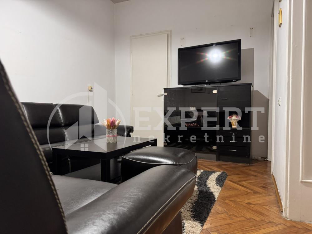 Slika 4 - Nikole Pašića, Dvoiposoban stan za izdavanje, 93m2, 550€