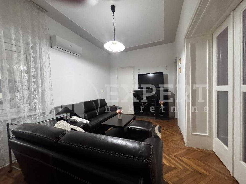 Slika 3 - Nikole Pašića, Dvoiposoban stan za izdavanje, 93m2, 550€