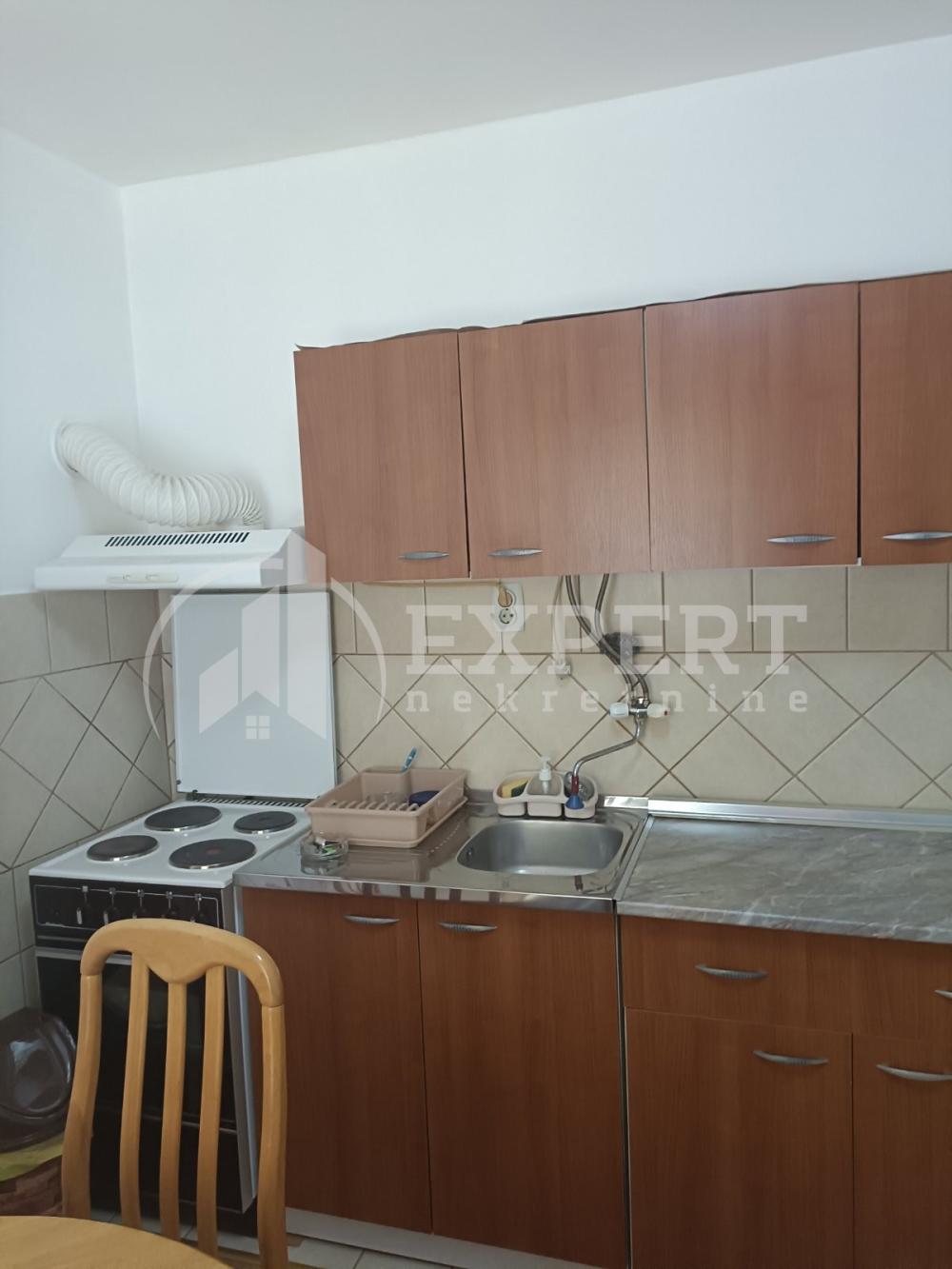 Slika 10 - Branka Radičevića, Jednoiposoban stan za izdavanje, 31m2, 250€