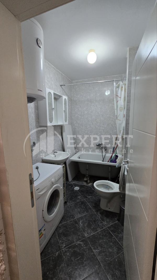 Slika 3 - Kej Kola srpskih sestara, Jednoiposoban stan za izdavanje, 43m2, 380€