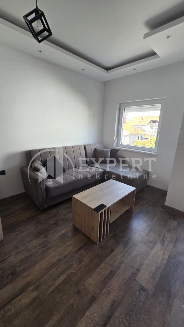 Slika 1 - Donjovrežinska, Dvoiposoban stan za izdavanje, 60m2, 450€