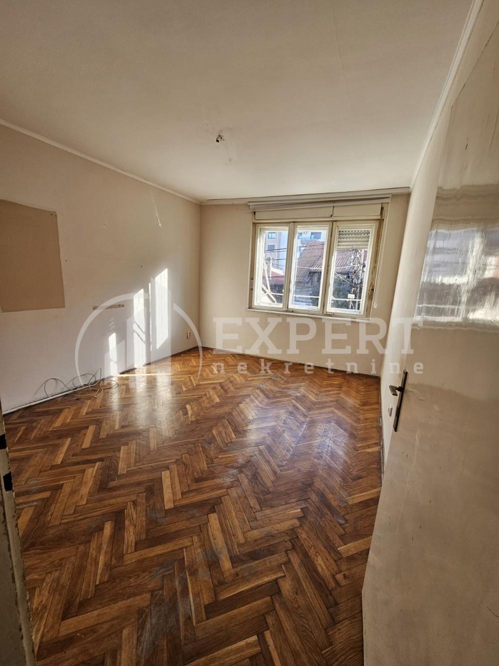 Slika 1 - Obilićev venac, Dvosoban stan za izdavanje, 43m2, 180€