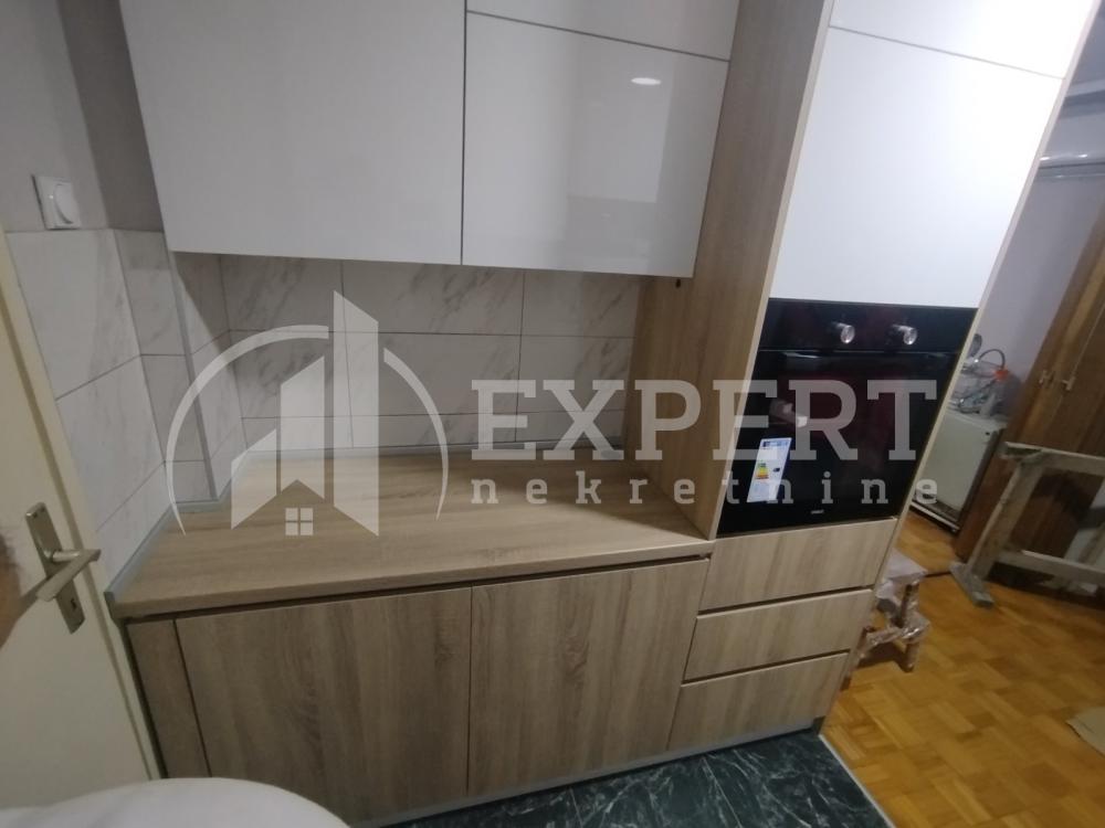 Slika 6 - Bulevar Nemanjića, Dvosoban stan za izdavanje, 52m2, 350€