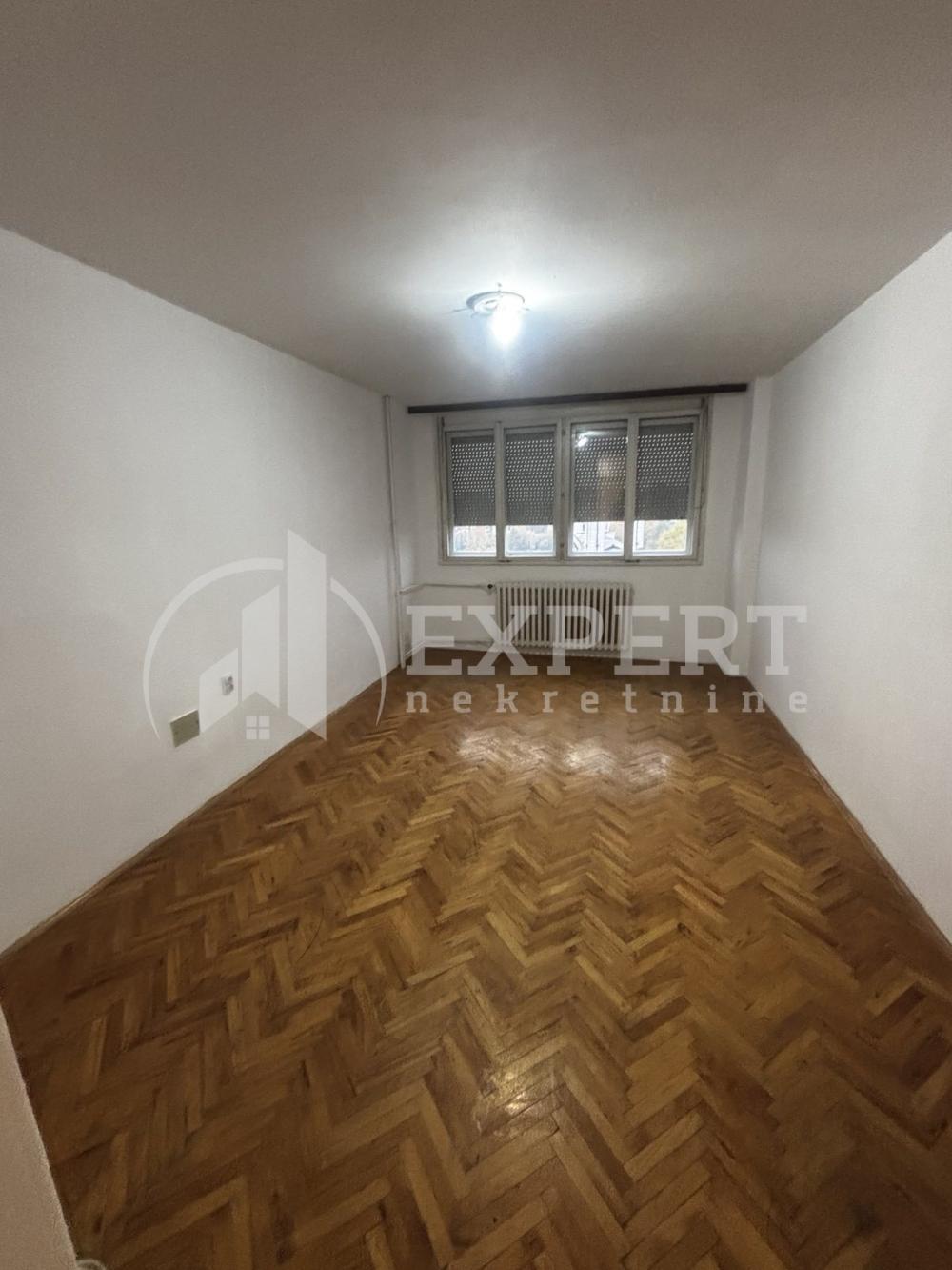 Glavna slika -Pariske komune, Dvosoban stan za izdavanje, 60m2, 250€