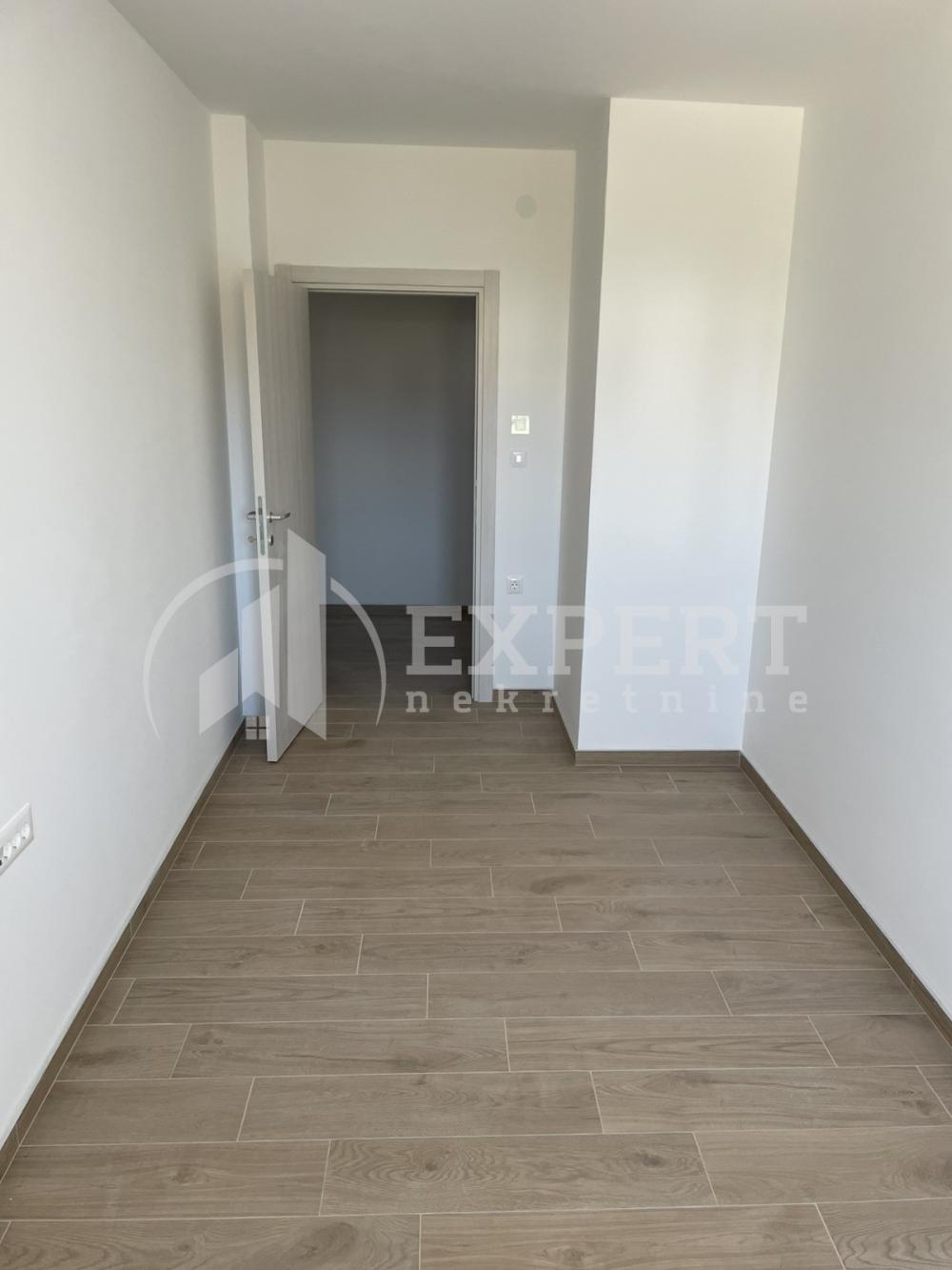 Slika 4 - Radoja Domanovića, Dvoiposoban stan za izdavanje, 60m2, 350€