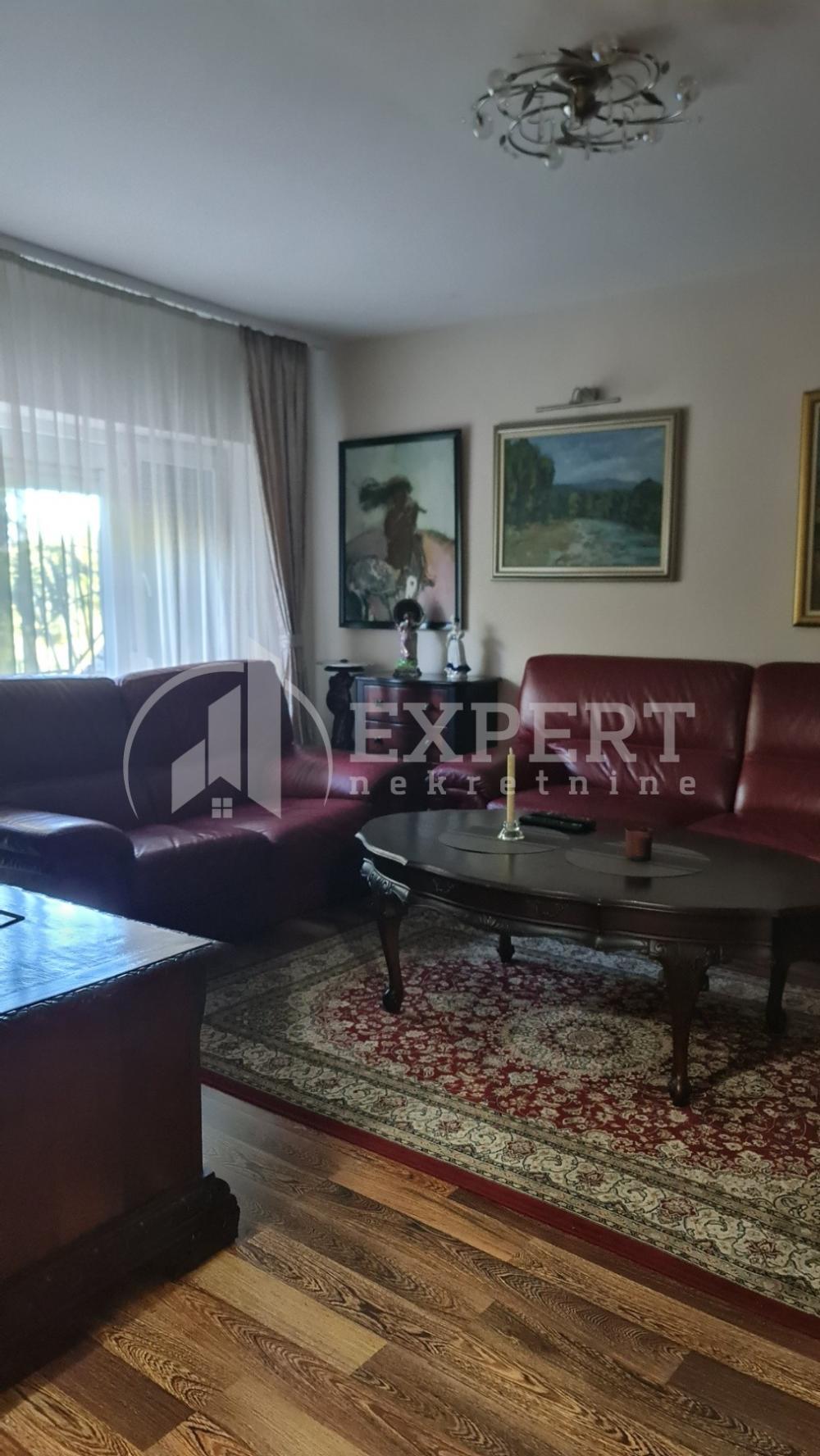 Glavna slika -Žrtava fašizma,  Kuća za izdavanje, 400m2, 1.000€