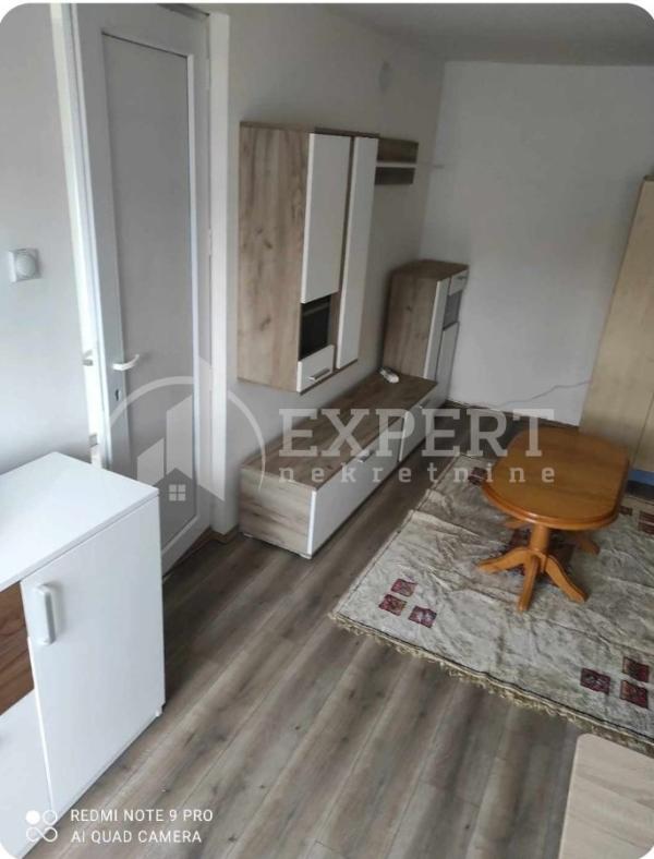 Slika 2 - Bulevar svetog cara,  Stan za izdavanje, 27m2, 300€