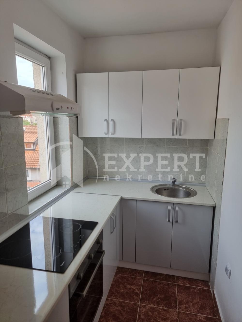 Slika 4 - Jugovićeva, Troiposoban stan za izdavanje, 72m2, 450€