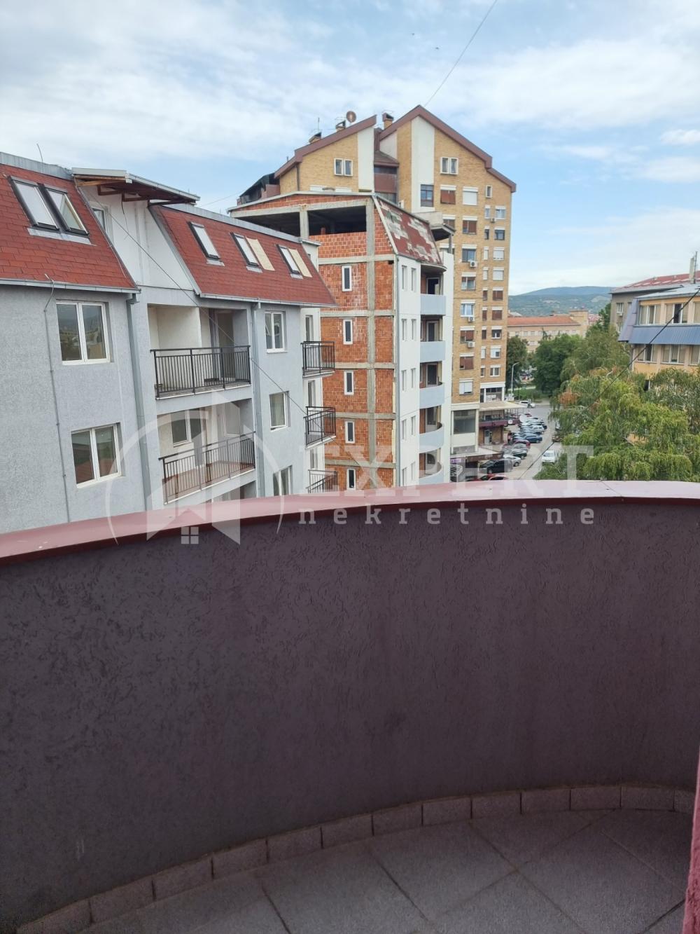 Slika 9 - Jugovićeva, Troiposoban stan za izdavanje, 72m2, 450€