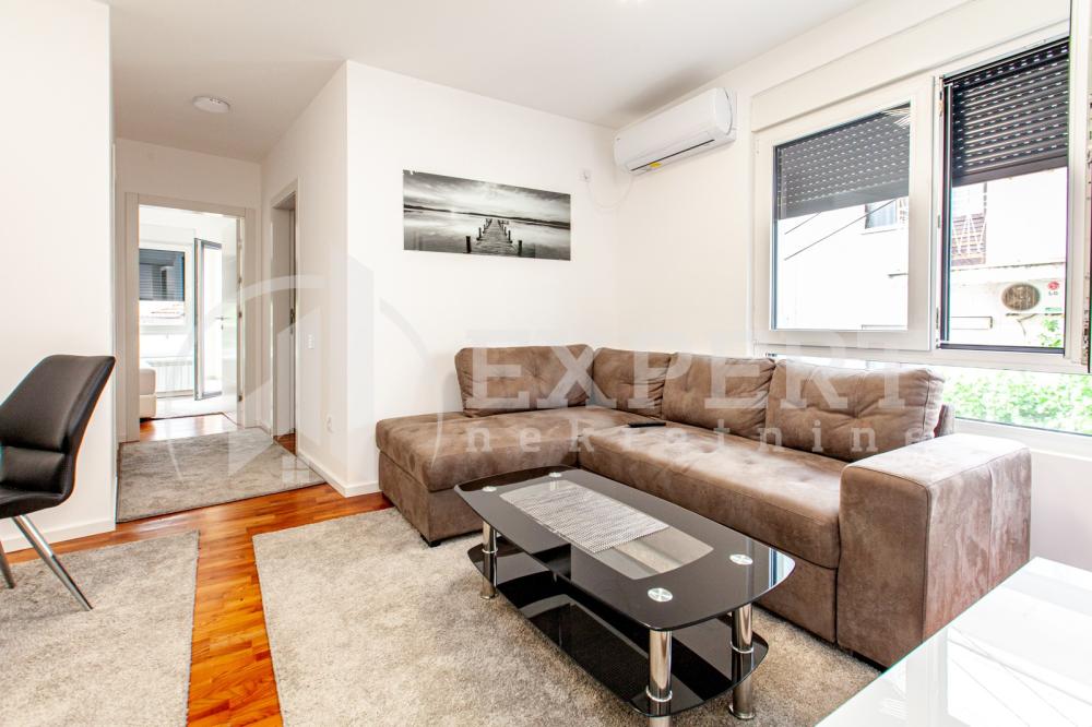 Slika 3 - Koste Stamenkovića, Dvoiposoban stan za izdavanje, 49m2, 500€