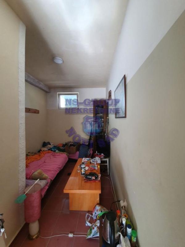 Slika 2 -  Kuća na prodaju, 270m2, 185.400€