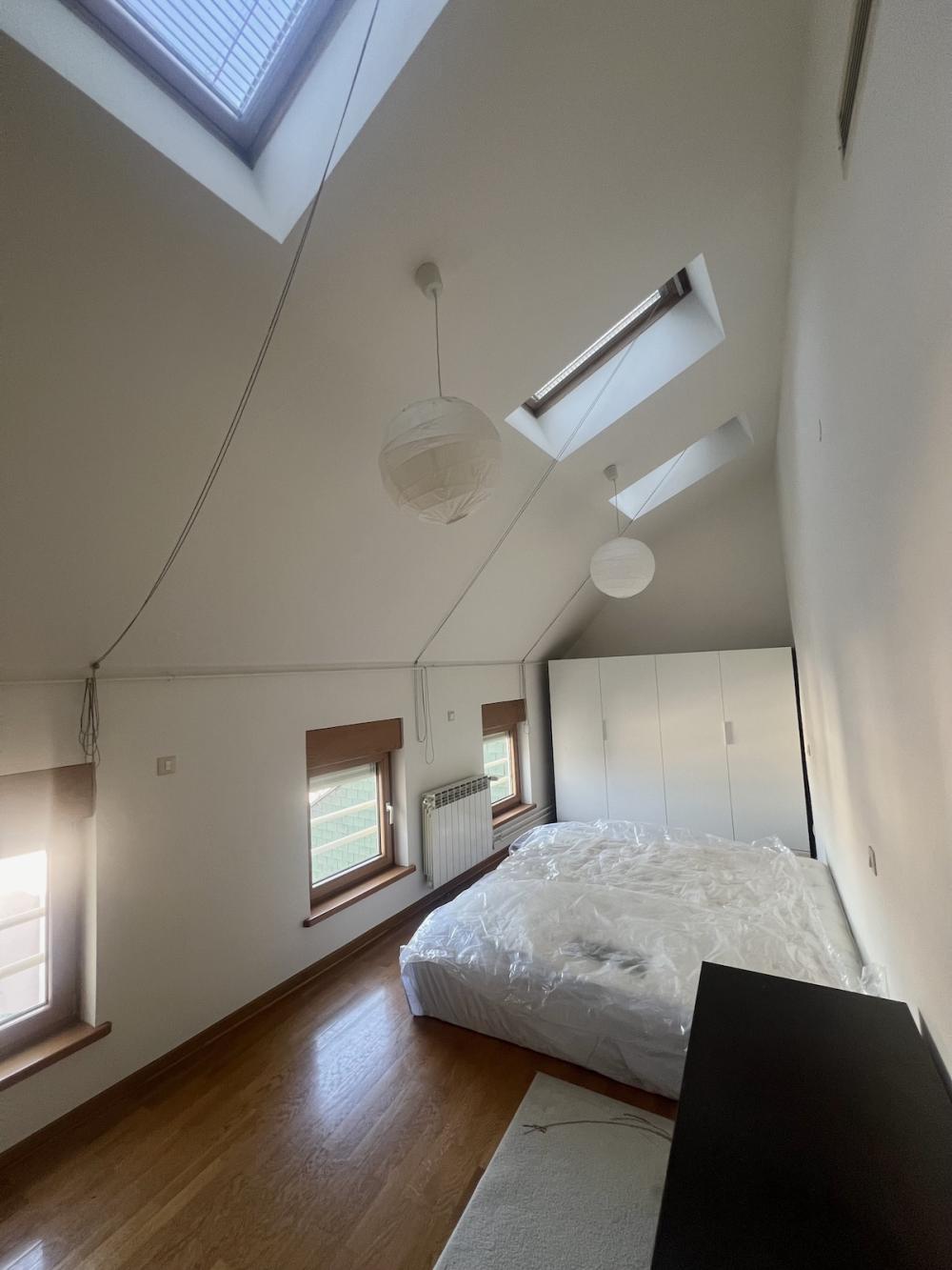 Slika 6 - Pozarevacka, Troiposoban stan za izdavanje, 120m2, 1.400€